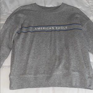 American Eagle pull over